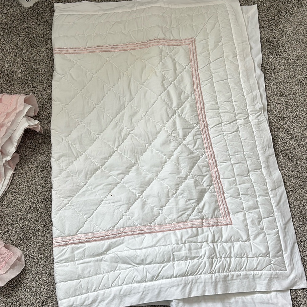 Pottery barn bedding and skirting